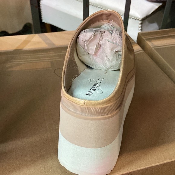 Naked feet guild - Picture 2 of 3